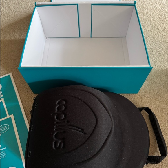 Capillus Plus cap - Picture 7 of 9